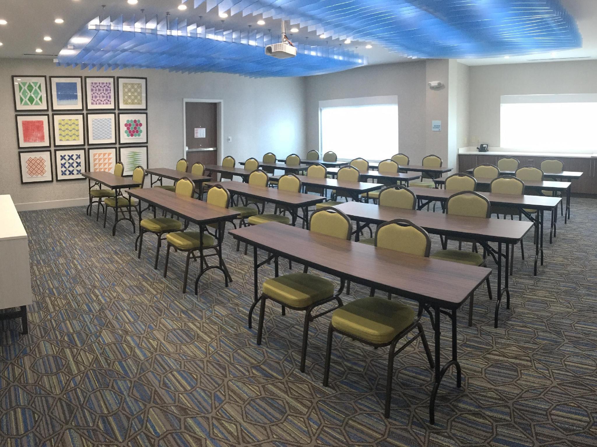 Holiday Inn Express & Suites - Southaven Central - Memphis By Ihg Bagian luar foto
