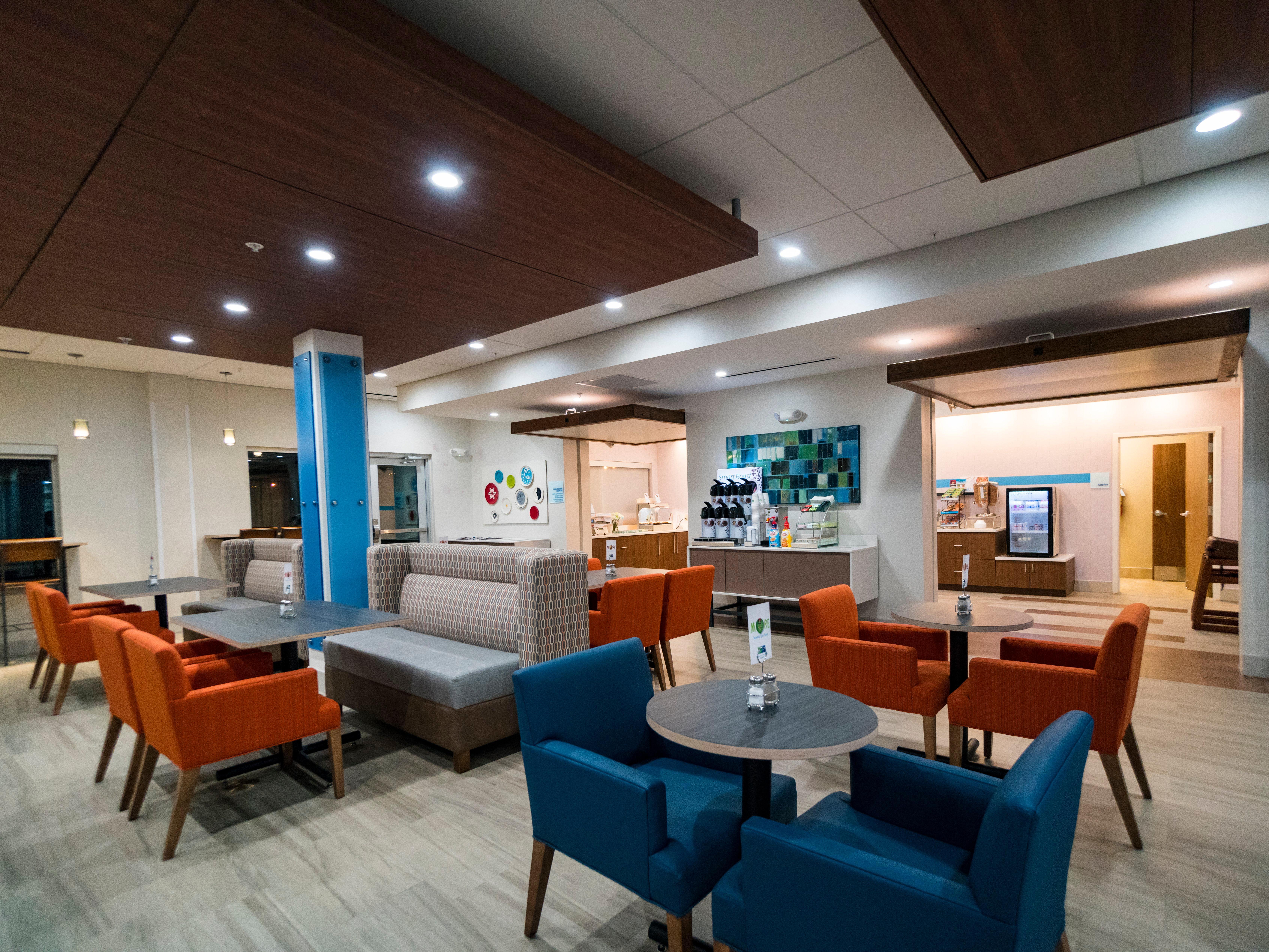 Holiday Inn Express & Suites - Southaven Central - Memphis By Ihg Bagian luar foto